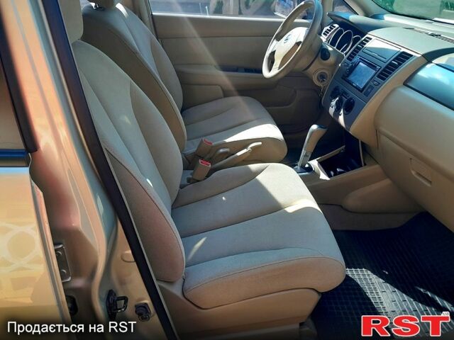 Бежевий Ніссан Тііда, об'ємом двигуна 1.6 л та пробігом 225 тис. км за 6000 $, фото 7 на Automoto.ua