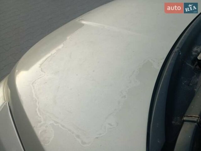 Бежевый Ниссан Тиида, объемом двигателя 1.6 л и пробегом 316 тыс. км за 4300 $, фото 10 на Automoto.ua