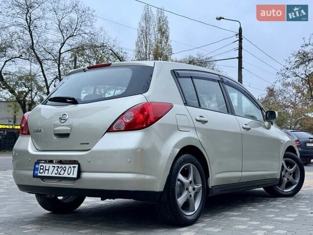 Бежевый Ниссан Тиида, объемом двигателя 1.6 л и пробегом 167 тыс. км за 4999 $, фото 20 на Automoto.ua