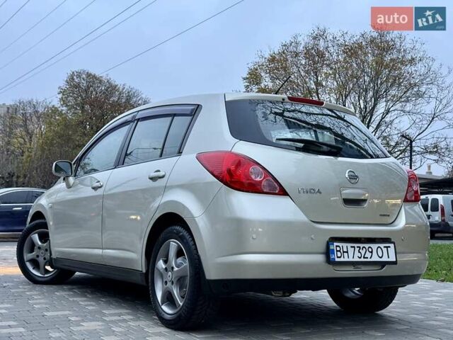 Бежевый Ниссан Тиида, объемом двигателя 1.6 л и пробегом 167 тыс. км за 4999 $, фото 28 на Automoto.ua