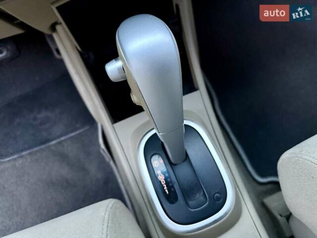 Бежевый Ниссан Тиида, объемом двигателя 1.6 л и пробегом 167 тыс. км за 4999 $, фото 48 на Automoto.ua