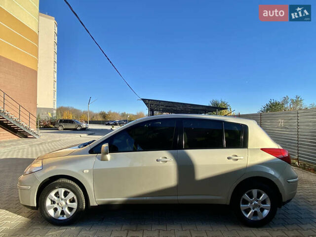 Бежевый Ниссан Тиида, объемом двигателя 1.6 л и пробегом 187 тыс. км за 6400 $, фото 5 на Automoto.ua