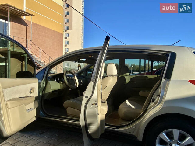 Бежевый Ниссан Тиида, объемом двигателя 1.6 л и пробегом 187 тыс. км за 6400 $, фото 8 на Automoto.ua