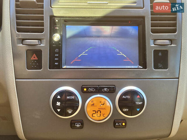 Бежевый Ниссан Тиида, объемом двигателя 1.6 л и пробегом 187 тыс. км за 6400 $, фото 15 на Automoto.ua