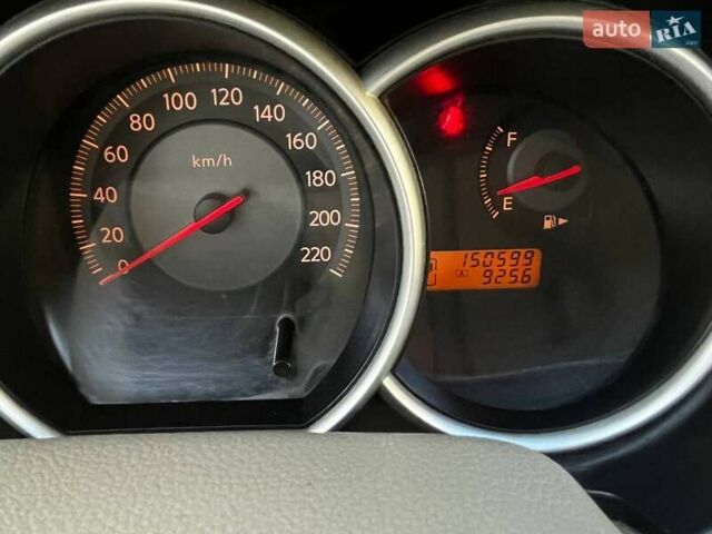 Бежевый Ниссан Тиида, объемом двигателя 1.6 л и пробегом 150 тыс. км за 6500 $, фото 18 на Automoto.ua