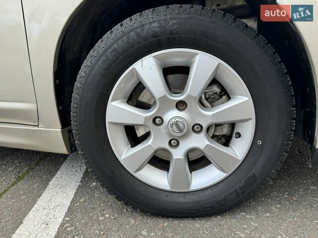 Бежевый Ниссан Тиида, объемом двигателя 1.6 л и пробегом 152 тыс. км за 6999 $, фото 8 на Automoto.ua