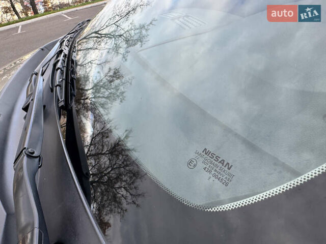 Бежевый Ниссан Тиида, объемом двигателя 1.6 л и пробегом 152 тыс. км за 6999 $, фото 6 на Automoto.ua