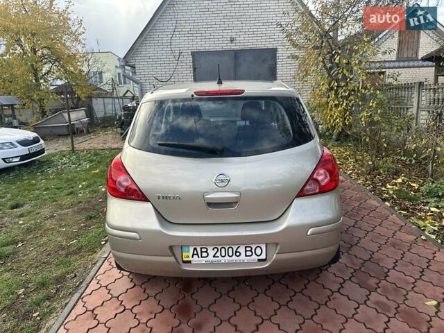 Бежевый Ниссан Тиида, объемом двигателя 1.6 л и пробегом 77 тыс. км за 7650 $, фото 8 на Automoto.ua