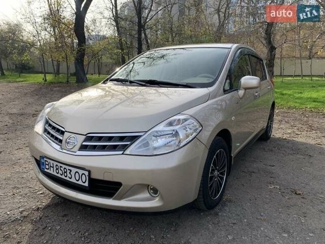 Бежевый Ниссан Тиида, объемом двигателя 1.5 л и пробегом 113 тыс. км за 7500 $, фото 58 на Automoto.ua