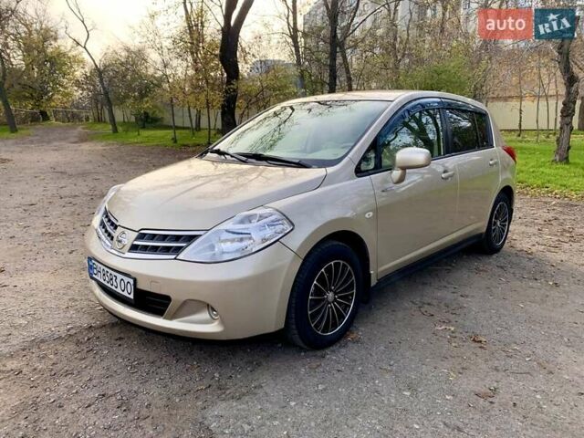 Бежевый Ниссан Тиида, объемом двигателя 1.5 л и пробегом 113 тыс. км за 7500 $, фото 36 на Automoto.ua