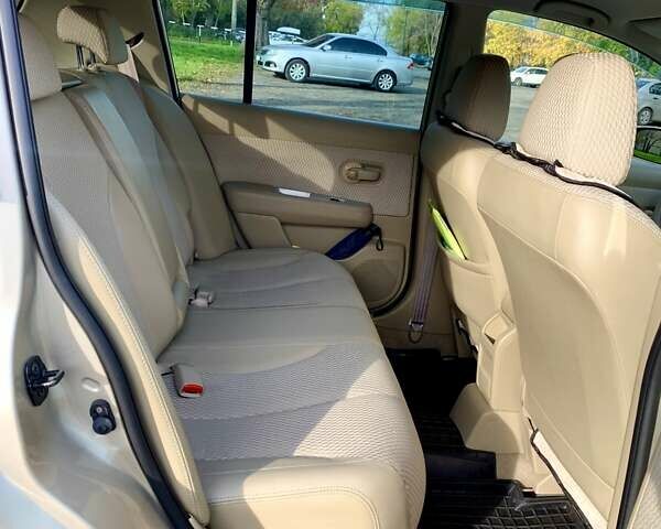 Бежевый Ниссан Тиида, объемом двигателя 1.5 л и пробегом 113 тыс. км за 7500 $, фото 24 на Automoto.ua