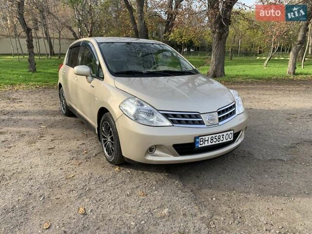 Бежевый Ниссан Тиида, объемом двигателя 1.5 л и пробегом 113 тыс. км за 7500 $, фото 62 на Automoto.ua