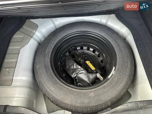 Бежевый Ниссан Тиида, объемом двигателя 1.6 л и пробегом 77 тыс. км за 7650 $, фото 35 на Automoto.ua