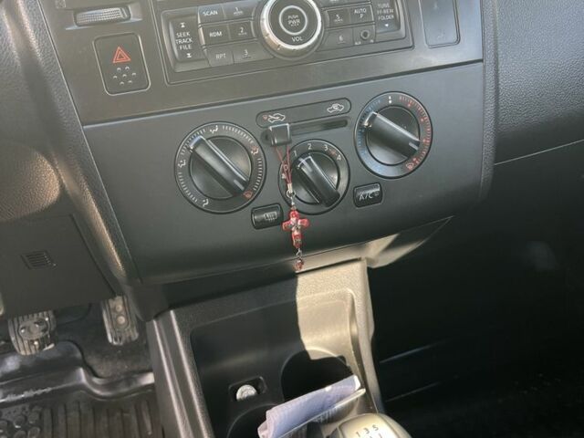 Бежевий Ніссан Тііда, об'ємом двигуна 1.6 л та пробігом 93 тис. км за 6850 $, фото 7 на Automoto.ua