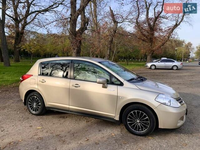 Бежевый Ниссан Тиида, объемом двигателя 1.5 л и пробегом 113 тыс. км за 7500 $, фото 34 на Automoto.ua