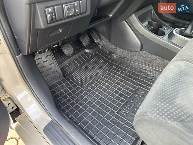 Бежевый Ниссан Тиида, объемом двигателя 1.6 л и пробегом 77 тыс. км за 7650 $, фото 15 на Automoto.ua