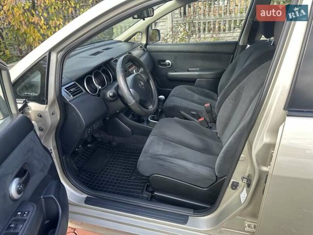 Бежевый Ниссан Тиида, объемом двигателя 1.6 л и пробегом 77 тыс. км за 7650 $, фото 14 на Automoto.ua