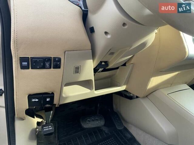 Бежевый Ниссан Тиида, объемом двигателя 1.5 л и пробегом 113 тыс. км за 7500 $, фото 57 на Automoto.ua