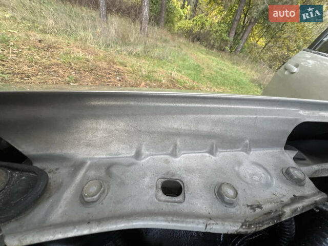 Бежевый Ниссан Тиида, объемом двигателя 1.6 л и пробегом 191 тыс. км за 5999 $, фото 14 на Automoto.ua