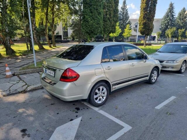 Бежевый Ниссан Тиида, объемом двигателя 1.6 л и пробегом 187 тыс. км за 5000 $, фото 7 на Automoto.ua