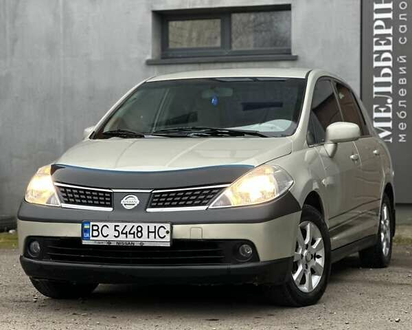 Бежевый Ниссан Тиида, объемом двигателя 1.6 л и пробегом 193 тыс. км за 4900 $, фото 7 на Automoto.ua