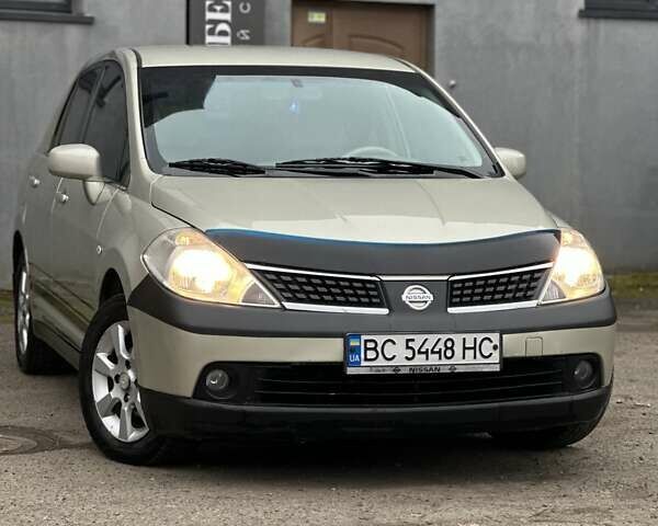 Бежевый Ниссан Тиида, объемом двигателя 1.6 л и пробегом 193 тыс. км за 4900 $, фото 10 на Automoto.ua