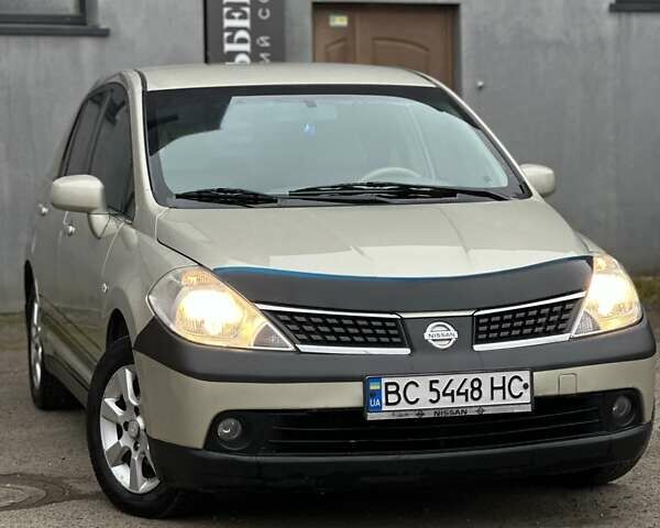 Бежевый Ниссан Тиида, объемом двигателя 1.6 л и пробегом 193 тыс. км за 4599 $, фото 16 на Automoto.ua