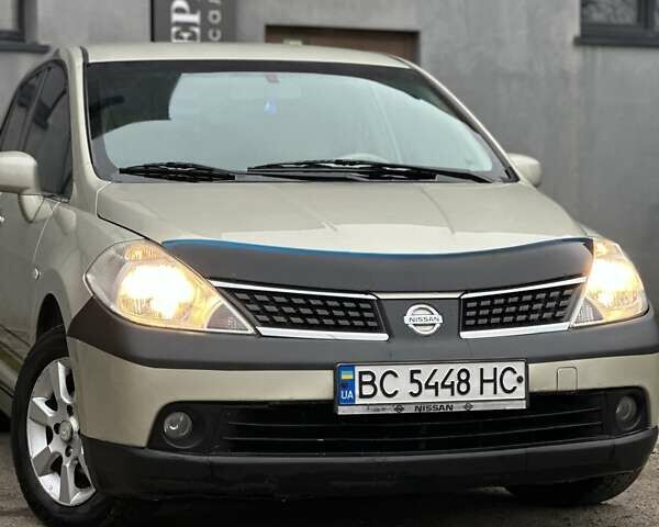 Бежевый Ниссан Тиида, объемом двигателя 1.6 л и пробегом 193 тыс. км за 4900 $, фото 11 на Automoto.ua