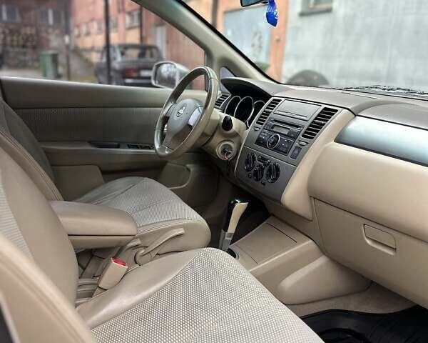 Бежевый Ниссан Тиида, объемом двигателя 1.6 л и пробегом 193 тыс. км за 4900 $, фото 39 на Automoto.ua