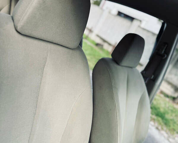 Черный Ниссан Тиида, объемом двигателя 1.6 л и пробегом 187 тыс. км за 5800 $, фото 22 на Automoto.ua