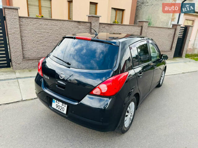 Черный Ниссан Тиида, объемом двигателя 1.6 л и пробегом 187 тыс. км за 5800 $, фото 68 на Automoto.ua