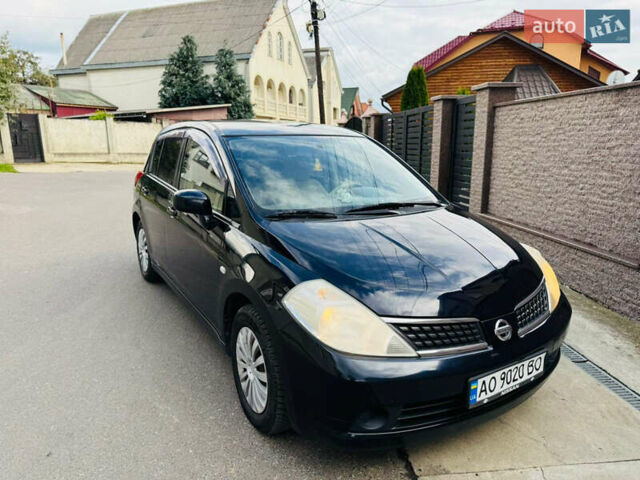 Черный Ниссан Тиида, объемом двигателя 1.6 л и пробегом 187 тыс. км за 5800 $, фото 69 на Automoto.ua