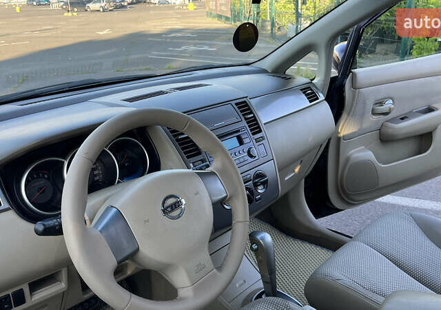 Чорний Ніссан Тііда, об'ємом двигуна 1.6 л та пробігом 136 тис. км за 6700 $, фото 31 на Automoto.ua