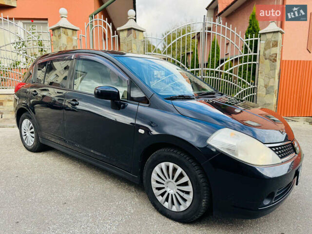 Черный Ниссан Тиида, объемом двигателя 1.6 л и пробегом 187 тыс. км за 5800 $, фото 31 на Automoto.ua