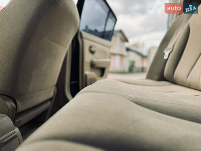 Черный Ниссан Тиида, объемом двигателя 1.6 л и пробегом 187 тыс. км за 5800 $, фото 51 на Automoto.ua