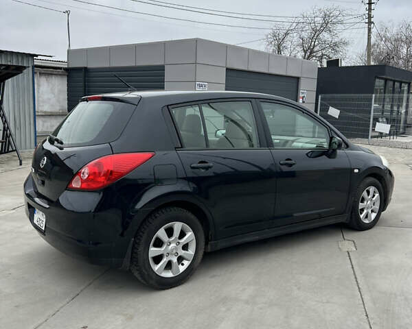 Чорний Ніссан Тііда, об'ємом двигуна 1.6 л та пробігом 188 тис. км за 5800 $, фото 10 на Automoto.ua