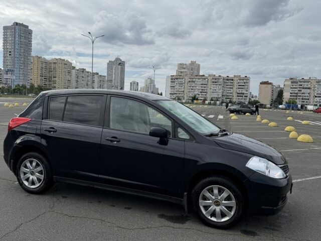Черный Ниссан Тиида, объемом двигателя 1.6 л и пробегом 199 тыс. км за 4850 $, фото 17 на Automoto.ua