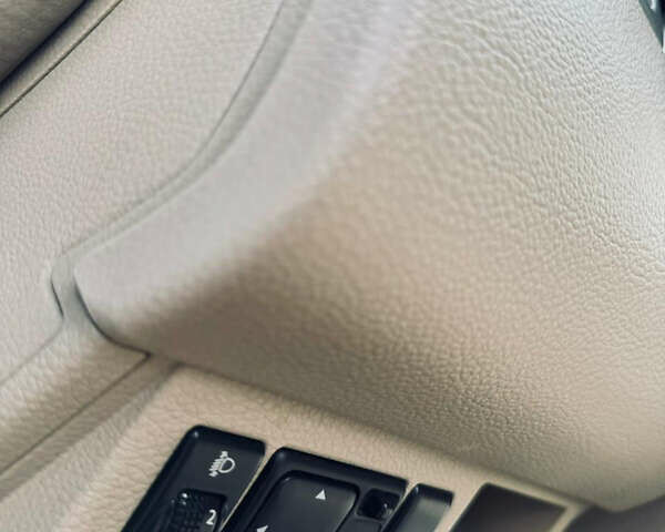 Черный Ниссан Тиида, объемом двигателя 1.6 л и пробегом 187 тыс. км за 5800 $, фото 21 на Automoto.ua