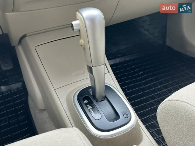 Черный Ниссан Тиида, объемом двигателя 1.6 л и пробегом 172 тыс. км за 6900 $, фото 27 на Automoto.ua