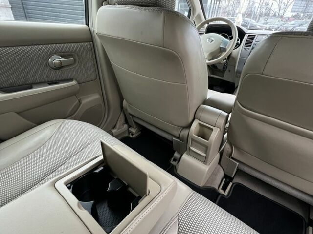 Черный Ниссан Тиида, объемом двигателя 1.6 л и пробегом 188 тыс. км за 5800 $, фото 21 на Automoto.ua