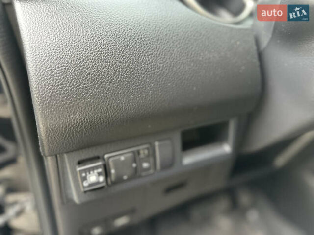 Чорний Ніссан Тііда, об'ємом двигуна 1.6 л та пробігом 179 тис. км за 5500 $, фото 5 на Automoto.ua