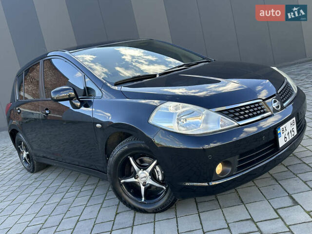 Черный Ниссан Тиида, объемом двигателя 1.6 л и пробегом 169 тыс. км за 6200 $, фото 2 на Automoto.ua
