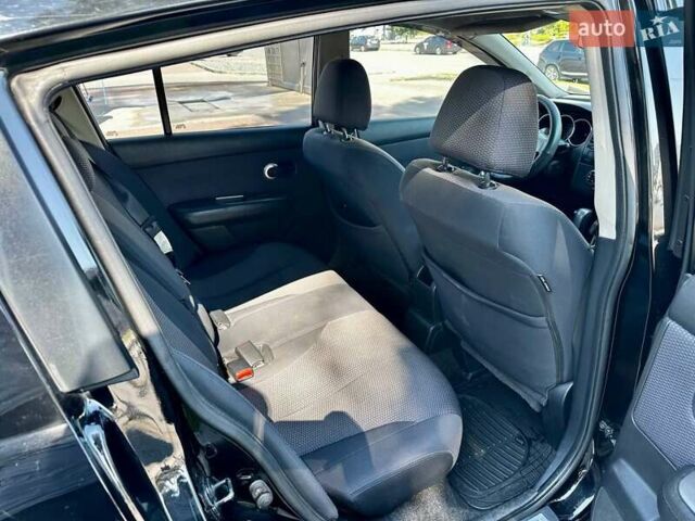 Чорний Ніссан Тііда, об'ємом двигуна 1.6 л та пробігом 112 тис. км за 7555 $, фото 18 на Automoto.ua