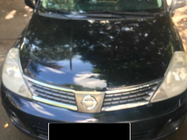 Чорний Ніссан Тііда, об'ємом двигуна 1.6 л та пробігом 156 тис. км за 4000 $, фото 2 на Automoto.ua