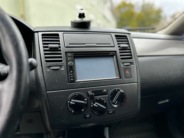 Чорний Ніссан Тііда, об'ємом двигуна 1.6 л та пробігом 179 тис. км за 5700 $, фото 7 на Automoto.ua