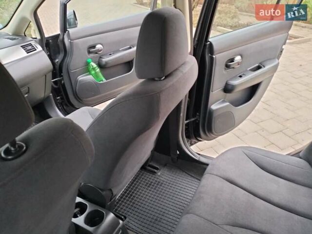 Чорний Ніссан Тііда, об'ємом двигуна 1.6 л та пробігом 114 тис. км за 6729 $, фото 39 на Automoto.ua
