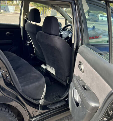 Чорний Ніссан Тііда, об'ємом двигуна 1.6 л та пробігом 114 тис. км за 6000 $, фото 4 на Automoto.ua