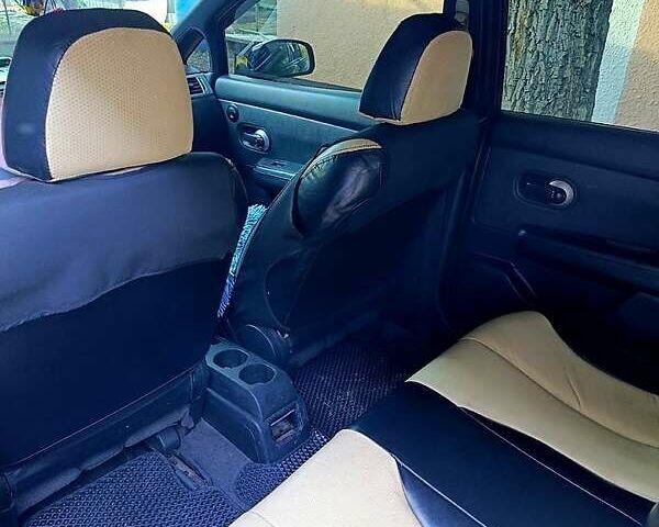 Чорний Ніссан Тііда, об'ємом двигуна 1.6 л та пробігом 203 тис. км за 5300 $, фото 2 на Automoto.ua