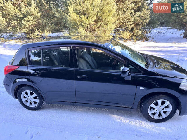 Чорний Ніссан Тііда, об'ємом двигуна 1.6 л та пробігом 154 тис. км за 5500 $, фото 10 на Automoto.ua