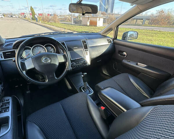 Черный Ниссан Тиида, объемом двигателя 1.5 л и пробегом 30 тыс. км за 7800 $, фото 8 на Automoto.ua